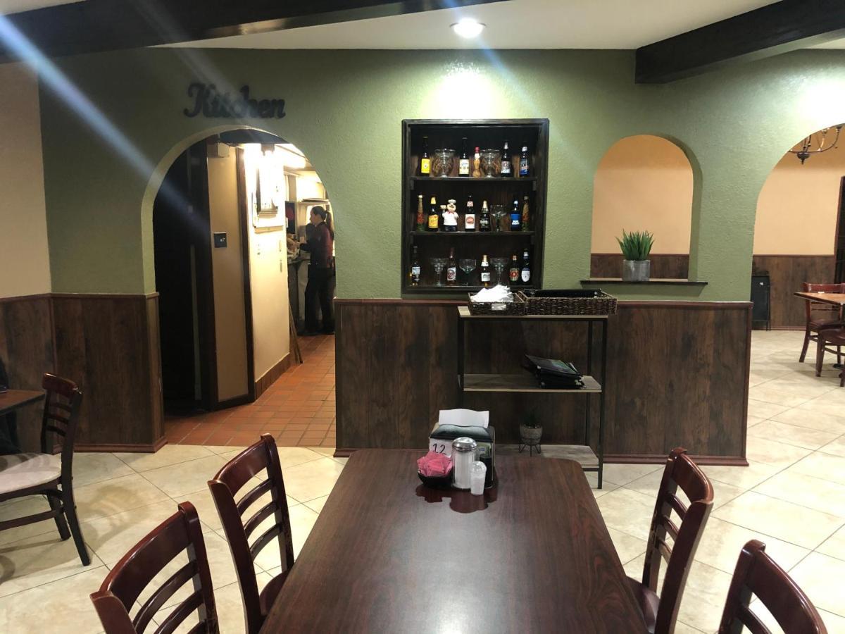 Royal Inn Port Lavaca Buitenkant foto
