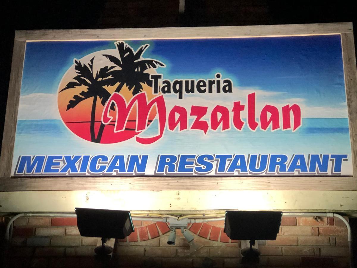 Royal Inn Port Lavaca Buitenkant foto